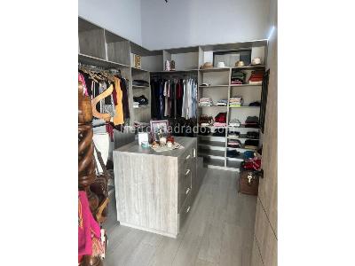 Casa de 5 alcobas en venta en Via Rionegro La Ceja, Rionegro, 400 m² · foto 14 de 14