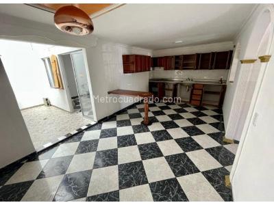 Casa de 5 alcobas en venta en Rionegro, Rionegro, 120 m² · foto 4 de 12