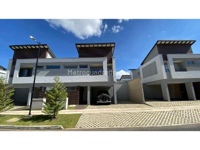 Casa de 4 alcobas en venta en Barro Blanco, Rionegro, 180 m² · foto 4 de 20