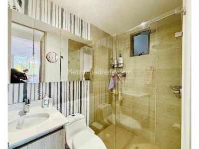 Apartamento de 2 alcobas en venta en San Antonio De Pereira, Rionegro, 66 m² · foto 9 de 20