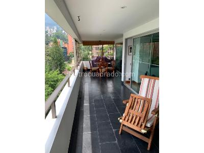 Apartamento de 3 alcobas en venta en El Poblado, Medellín, 250 m² · foto 13 de 20