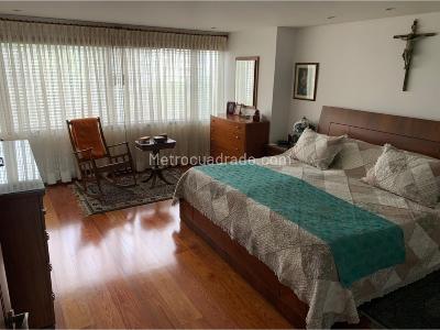 Apartamento de 3 alcobas en venta en El Poblado, Medellín, 250 m² · foto 18 de 20