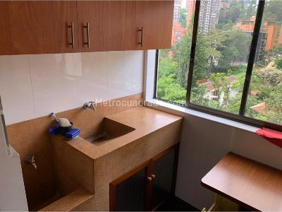 Apartamento de 3 alcobas en venta en El Poblado, Medellín, 250 m² · foto 7 de 20