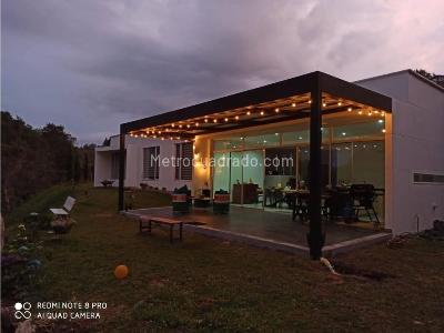 Casa de 2 alcobas en venta en Vereda La Mosquita, Rionegro, 1700 m² · foto 12 de 13