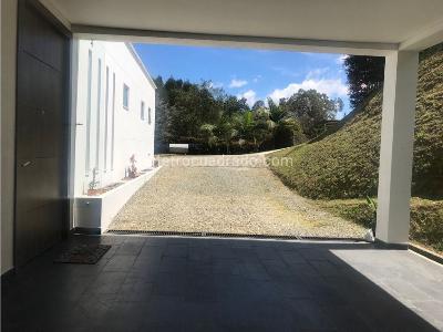 Casa de 2 alcobas en venta en Vereda La Mosquita, Rionegro, 1700 m² · foto 13 de 13