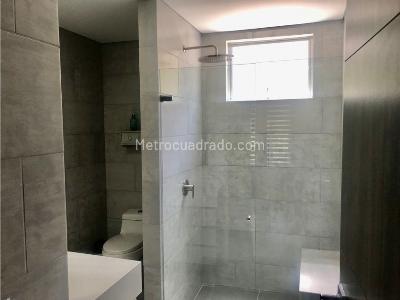 Casa de 2 alcobas en venta en Vereda La Mosquita, Rionegro, 1700 m² · foto 3 de 13
