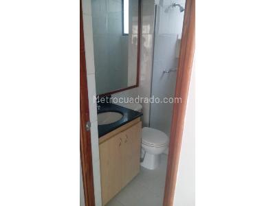 Apartamento de 3 alcobas en venta en El Poblado, Medellín, 93 m² · foto 10 de 18