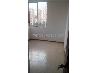 Apartamento de 3 alcobas en venta en El Poblado, Medellín, 93 m² · foto 16 de 18