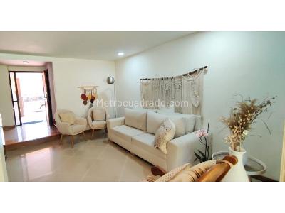 Casa de 4 alcobas en venta en El Poblado, Medellín, 216 m² · foto 16 de 20