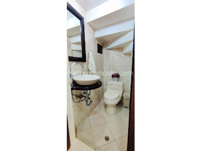 Casa de 4 alcobas en venta en El Poblado, Medellín, 216 m² · foto 17 de 20