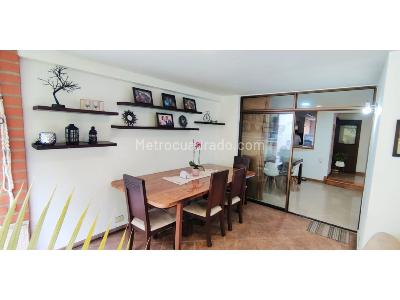 Casa de 4 alcobas en venta en El Poblado, Medellín, 216 m² · foto 7 de 20