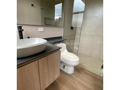 Apartamento de 3 alcobas en venta en Llanogrande, Rionegro, 167 m² · foto 18 de 20