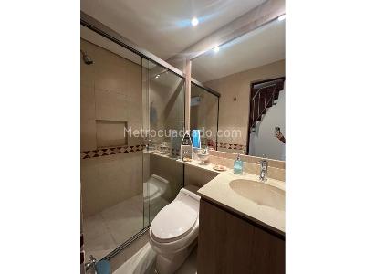 Casa de 3 alcobas en venta en El Poblado, Medellín, 244 m² · foto 12 de 20