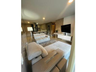 Apartamento de 2 alcobas en venta en Las Palmas, Medellín, 75 m² · foto 2 de 14