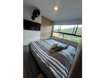 Apartamento de 2 alcobas en venta en Las Palmas, Medellín, 75 m² · foto 8 de 14