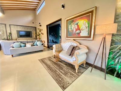 Casa de 4 alcobas en venta en Ojo De Agua, Rionegro · foto 4 de 20