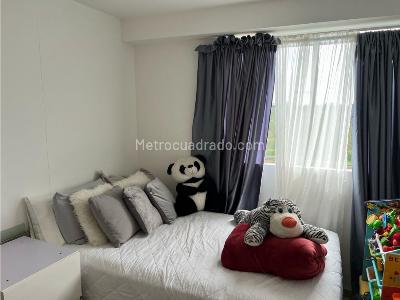 Apartamento de 3 alcobas en venta en San Antonio De Pereira, Rionegro, 80 m² · foto 7 de 14