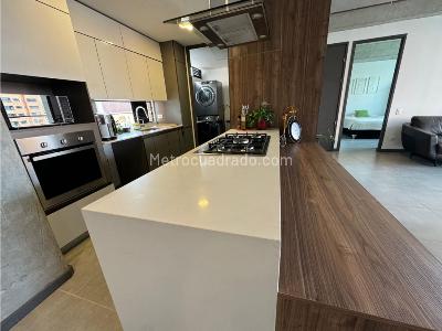 Apartamento en venta en El Poblado, Medellín · foto 5 de 17
