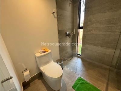 Apartamento en venta en El Poblado, Medellín · foto 10 de 17