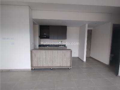 Apartamento de 2 alcobas en venta en Barro Blanco, Rionegro, 67 m² · foto 4 de 18