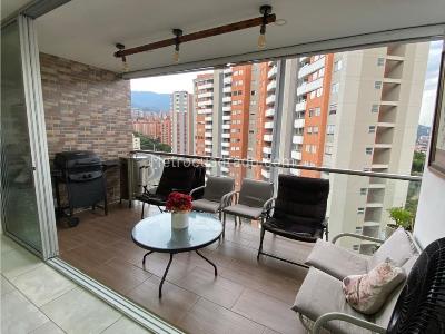 Apartamento de 3 alcobas en venta en El Poblado, Medellín, 157 m² · foto 13 de 20