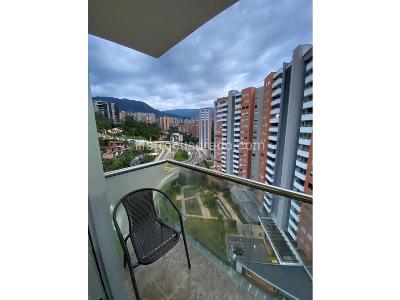 Apartamento de 3 alcobas en venta en El Poblado, Medellín, 157 m² · foto 3 de 20