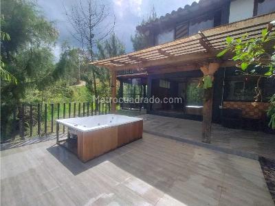 Casa de 3 alcobas en venta en Vereda La Mosquita, Rionegro, 900 m² · foto 2 de 20