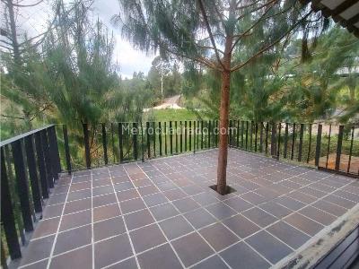 Casa de 3 alcobas en venta en Vereda La Mosquita, Rionegro, 900 m² · foto 8 de 20