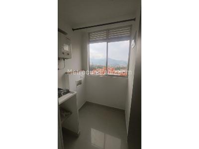 Apartamento de 3 alcobas en venta en Sabaneta, Sabaneta, 80 m² · foto 6 de 16