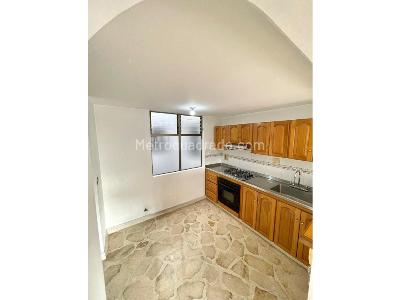Apartamento en venta en Envigado, Medellín · foto 2 de 15