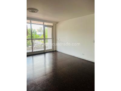 Apartamento en venta en Medellin, Medellín · foto 2 de 16