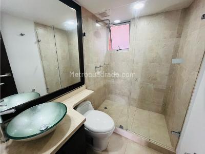 Apartamento en venta en Castropol, Medellín · foto 13 de 18