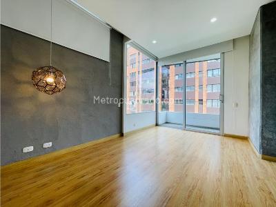 Apartamento de 1 alcoba en venta en El Poblado Loma De Los Parra, Medellín, 106 m² · foto 6 de 12