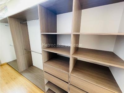 Apartamento de 1 alcoba en venta en El Poblado Loma De Los Parra, Medellín, 106 m² · foto 9 de 12