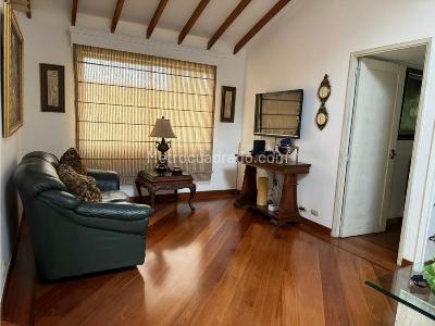 Casa de 3 alcobas en venta en El Poblado, Medellín, 355 m² · foto 17 de 20