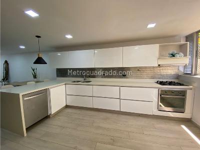 Apartamento en venta en El Tesoro, Medellín · foto 19 de 20