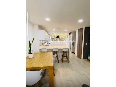 Apartamento en venta en El Tesoro, Medellín · foto 2 de 20