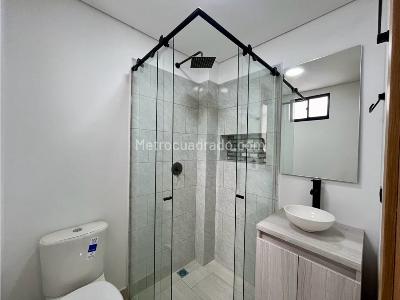 Casa de 4 alcobas en venta en Barro Blanco, Rionegro, 250 m² · foto 14 de 18