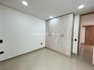 Casa de 4 alcobas en venta en Barro Blanco, Rionegro, 250 m² · foto 15 de 18