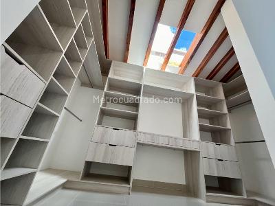 Casa de 4 alcobas en venta en Barro Blanco, Rionegro, 250 m² · foto 16 de 18