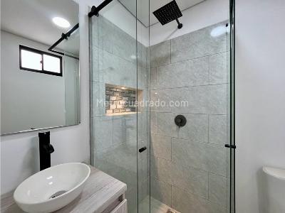 Casa de 4 alcobas en venta en Barro Blanco, Rionegro, 250 m² · foto 17 de 18