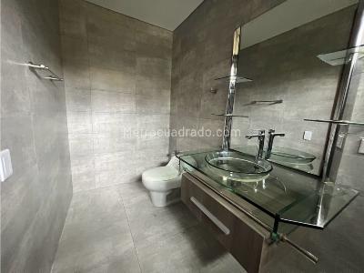 Casa de 5 alcobas en venta en Via San Antonio La Ceja, Rionegro, 580 m² · foto 15 de 20