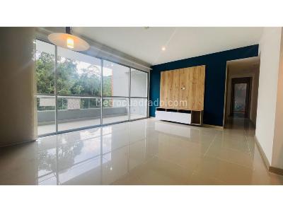 Apartamento en venta en Loma De Las Brujas, Envigado · foto 2 de 13