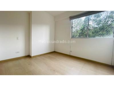 Apartamento en venta en Loma De Las Brujas, Envigado · foto 10 de 13