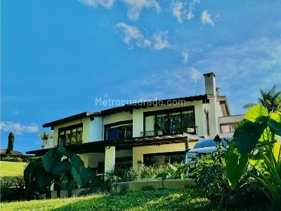 Casa de 5 alcobas en venta en Llanogrande, Rionegro, 1900 m² · foto 3 de 20