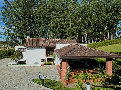 Casa de 5 alcobas en venta en Llanogrande, Rionegro, 1900 m² · foto 18 de 20