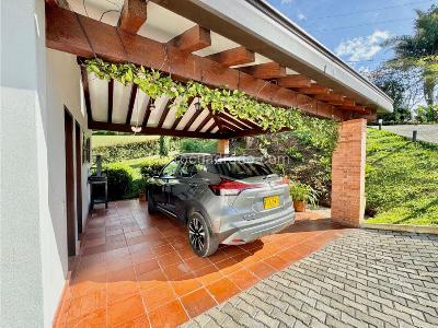 Casa de 5 alcobas en venta en Llanogrande, Rionegro, 1900 m² · foto 19 de 20