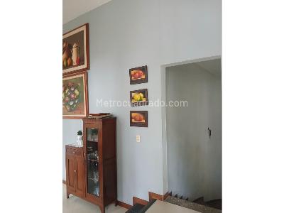 Casa de 5 alcobas en venta en Sabaneta, Sabaneta, 285 m² · foto 9 de 20
