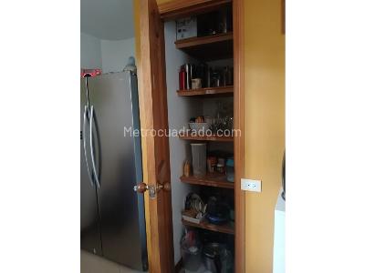 Casa de 5 alcobas en venta en Sabaneta, Sabaneta, 285 m² · foto 12 de 20