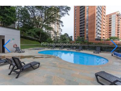 Apartamento de 3 alcobas en venta en El Poblado, Medellín, 151 m² · foto 10 de 19